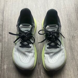 Altra Men's Provision 8 Running Shoes - size 8.5 White and Lime